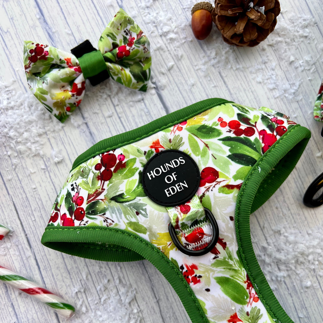 Winter Spruce & Berries Design Dog Bow Tie